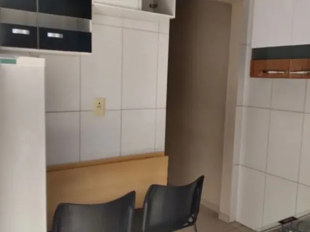 Imagem: Alugo Quitinete no Bairro Fazenda para Uma