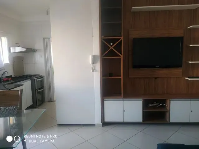 Imagem: Ótimo Apartamento com 2 Dormitórios Sendo