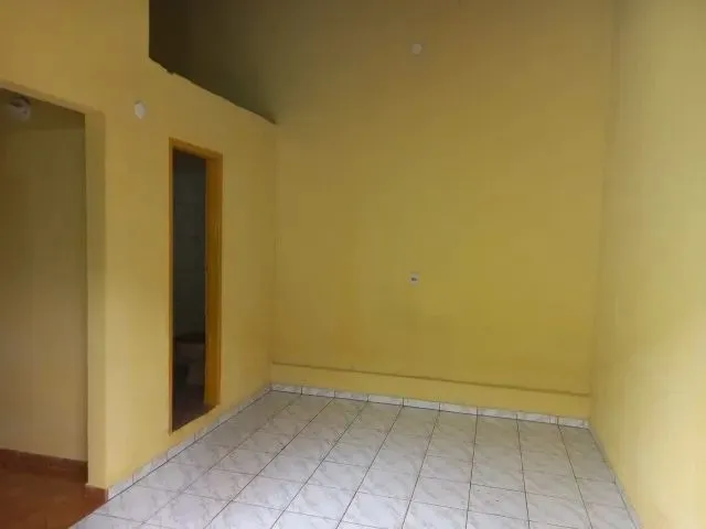 Imagem: Alugo Kitnets Próximo a Upe Km7 (700 Metros)