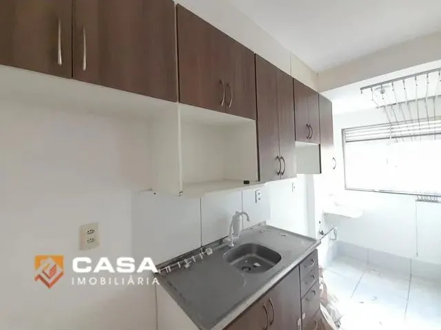 Imagem: Dno.. Alugo Apt no Vista de Manguinhos
