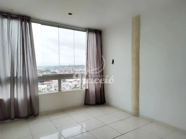 Imagem: Três Quartos, Sendo Uma Suíte, em Frente