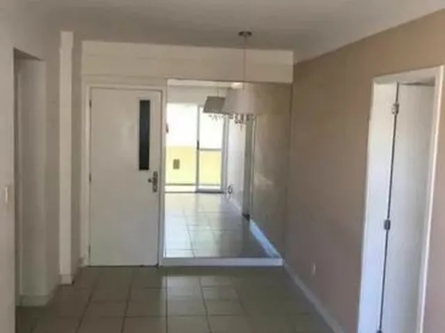 Imagem 4: Lauro de Freitas/Centro 2/4, Nascente, Amplo, Varanda, Cond com Infra e Excelente Localiza