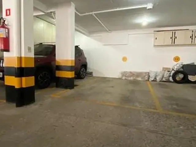 Imagem 13: Apartamento Semi Mobiliado|3 Dormitórios|Sala|Zoinha|Lareira|Suite|2 Banheiros