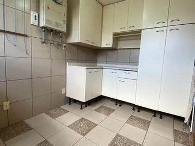 Imagem 5: Apartamento Semi Mobiliado|3 Dormitórios|Sala|Zoinha|Lareira|Suite|2 Banheiros