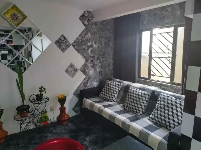Imagem 1: Aluga-Se Casa Mobiliada - 1Q com Suíte