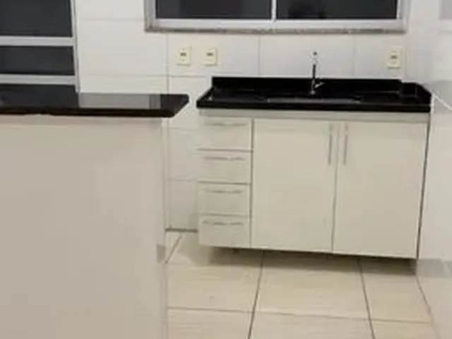 Imagem: Aluga-Se Apartamento com Área Privativa