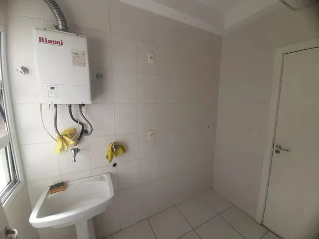 Imagem 2: Apartamento para Aluguel Possui 104 Metros Quadrados com 3 Quartos em Centro - Taubaté