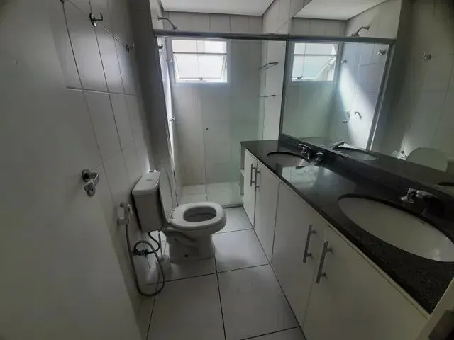 Imagem 10: Apartamento para Aluguel Possui 104 Metros Quadrados com 3 Quartos em Centro - Taubaté