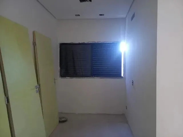 Imagem 5: Casa no Condomínio Fechado em Cambé