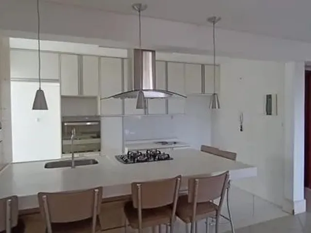 Imagem 11: Apartamento Espaçoso com 3 Quartos e Infraestrutura Completa no Resgate, Salvador-Bahia