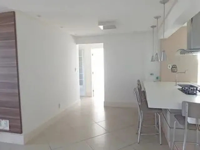 Imagem 2: Apartamento Espaçoso com 3 Quartos e Infraestrutura Completa no Resgate, Salvador-Bahia