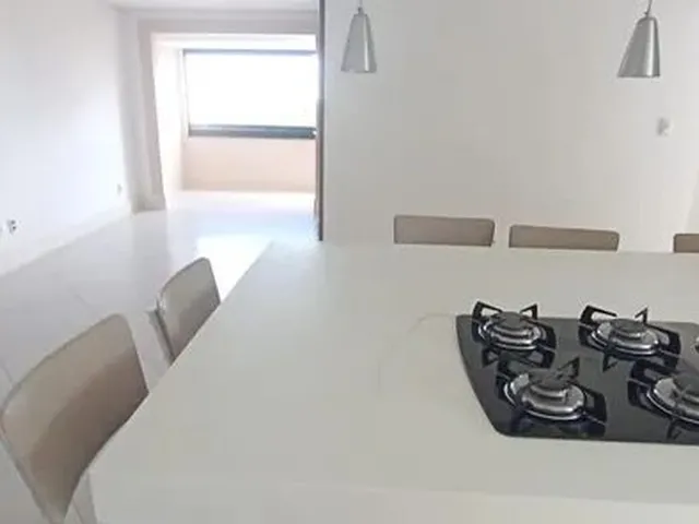 Imagem 13: Apartamento Espaçoso com 3 Quartos e Infraestrutura Completa no Resgate, Salvador-Bahia