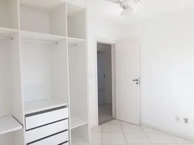 Imagem 8: Apartamento Espaçoso com 3 Quartos e Infraestrutura Completa no Resgate, Salvador-Bahia