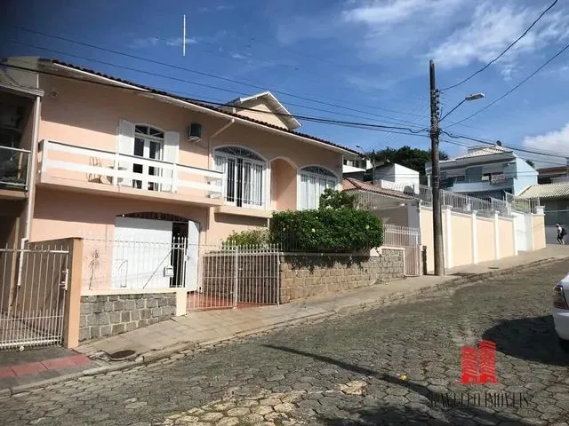 Imagem 1: Excelente Casa no Bairro Canto, Florianópolis/Sc