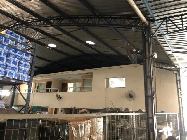 Imagem 4: Galpão de 800 M2 com Sobre Loja