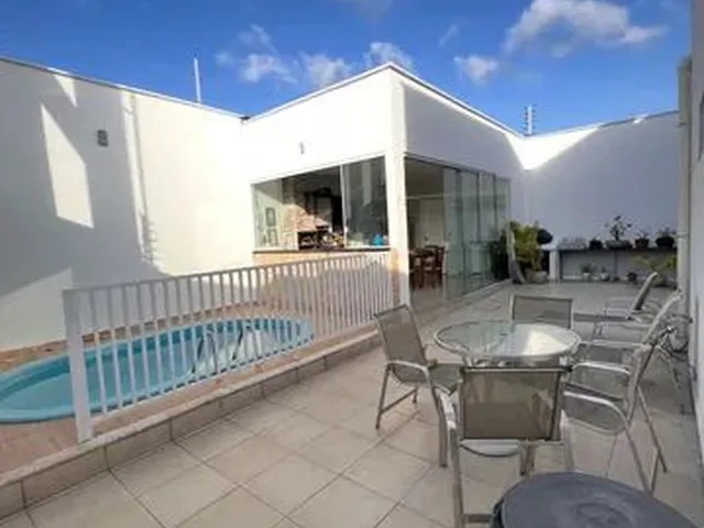 Imagem: Casa para Venda com 202 Metros Quadrados