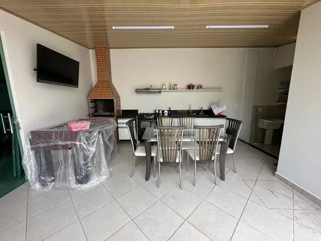 Imagem 2: Quinta das Laranjeiras / 4 Quartos / Ac. Financiamento