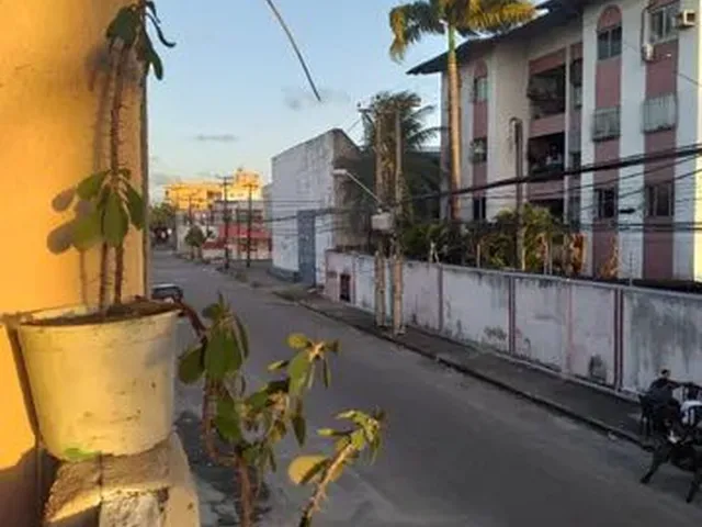 Imagem 12: Casa Duplex, 3 Quartos (1 Suíte) , Varanda, no Montese