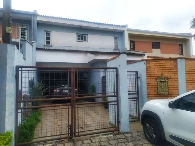 Imagem: Sobrado em Condomínio com 5 Dormitórios