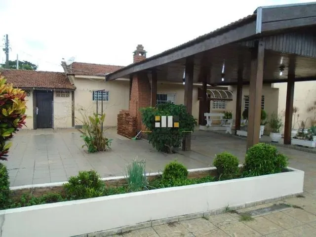 Imagem: Casa com 3 Dormitórios À Venda, 179 M²