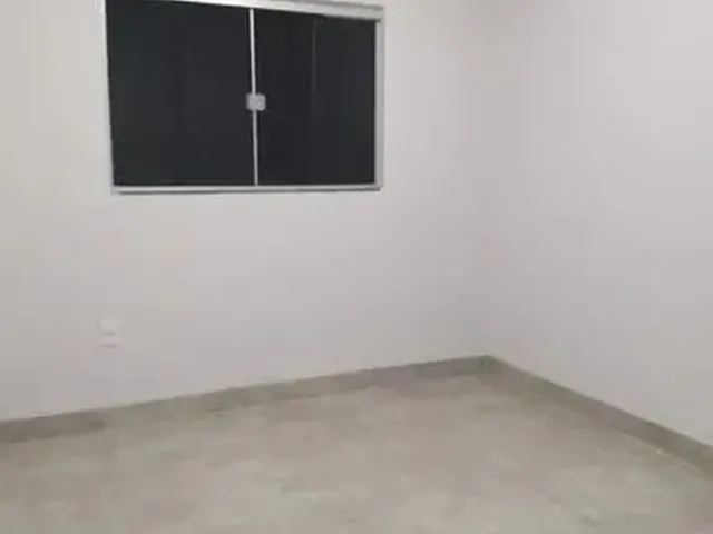 Imagem 14: R. Vendo Casa Recentemente Reformada com 3 Quartos