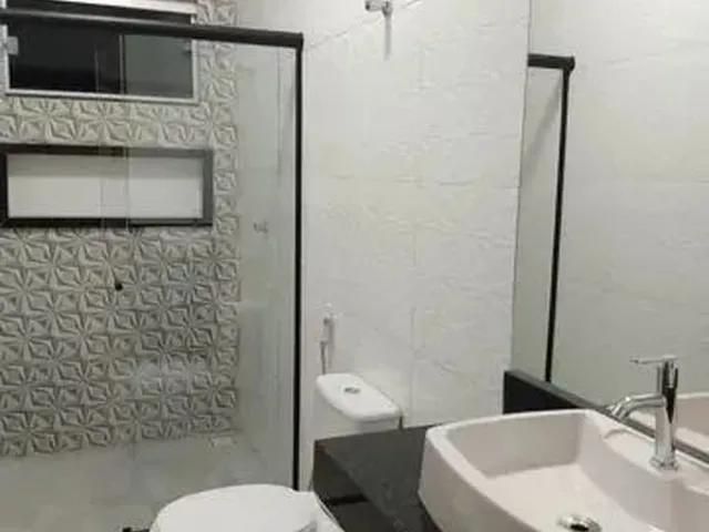 Imagem 12: R. Vendo Casa Recentemente Reformada com 3 Quartos