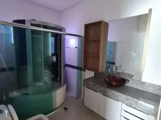 Imagem 3: Aceito Carro,/Parceloponta Negra 1 com 5 Suítes, Térrea, com Piscicia, Arma e Ar