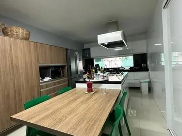 Imagem 7: Casa 4 Suítes em Condomínio Fechado