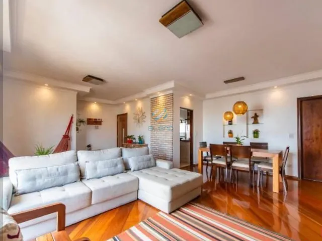 Imagem: O apartamento possui 3 Dormitórios, 1 Suíte, 3 Banheiros