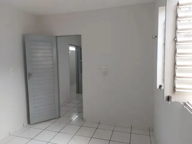 Imagem 12: Aluga-Se Apartamento Bairro Doze Anos