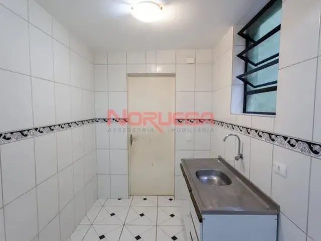 Imagem 12: Apartamento com 3 Quartos para Alugar por R$ 1600.00, 61.37 M2 - Merces - Curitiba/Pr