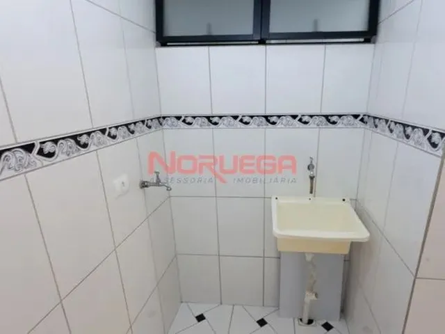 Imagem 6: Apartamento com 3 Quartos para Alugar por R$ 1600.00, 61.37 M2 - Merces - Curitiba/Pr