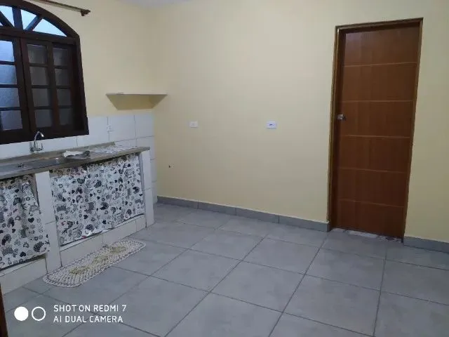 Imagem: Aluguel de Casa 1 Quarto, Lavaderia e Banheiro