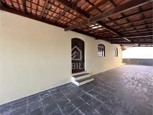 Imagem: Casa 03 Quartos / Serrano/ Pça São Dimas