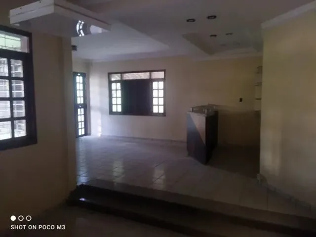 Imagem 11: Aluga-Se Casa Duplex Sendo 5/4 (3 Suíte