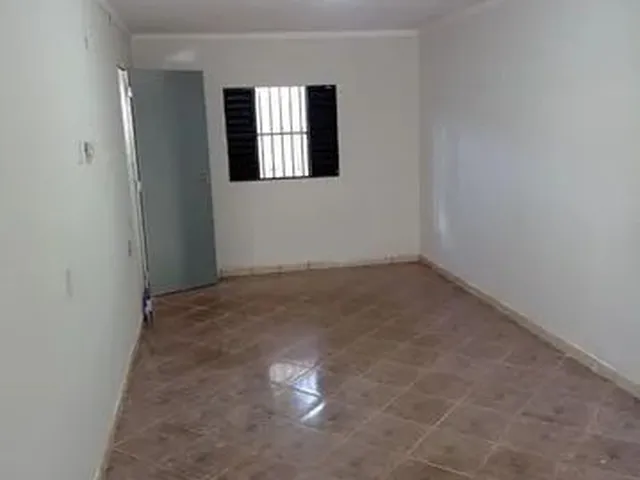 Imagem 4: Qno 17 Conjunto 10 (Casa de Fundos