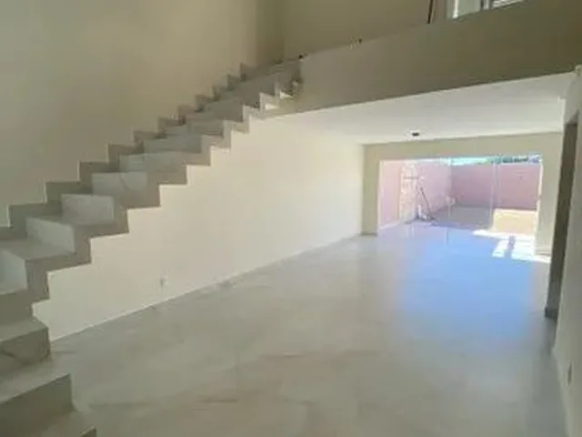 Imagem 8: Casa com 2 Pavimentos ( a 1.5 Km da Praia de Aruana