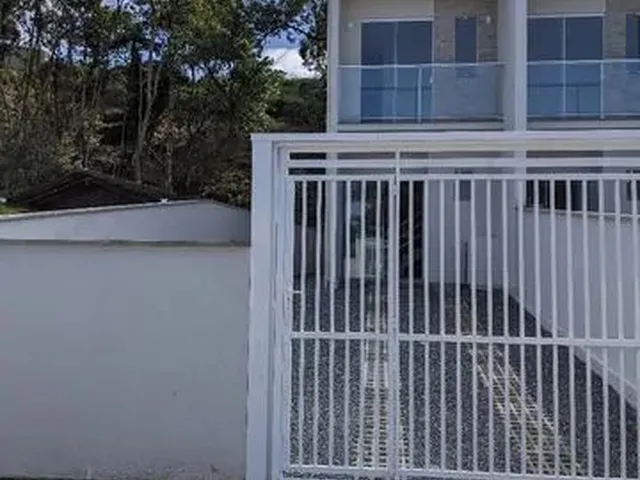 Imagem: Aluga-Se Casa Geminada