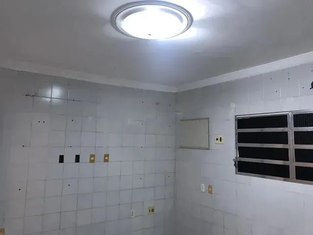 Imagem 14: Casa para Alugar com 230 Metros Quadrados com 7 Quartos em Tirol - Natal - Rn