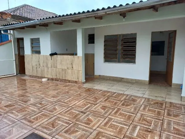 Imagem: Sozinha Pátio, 2 Carros, Churrasqueira