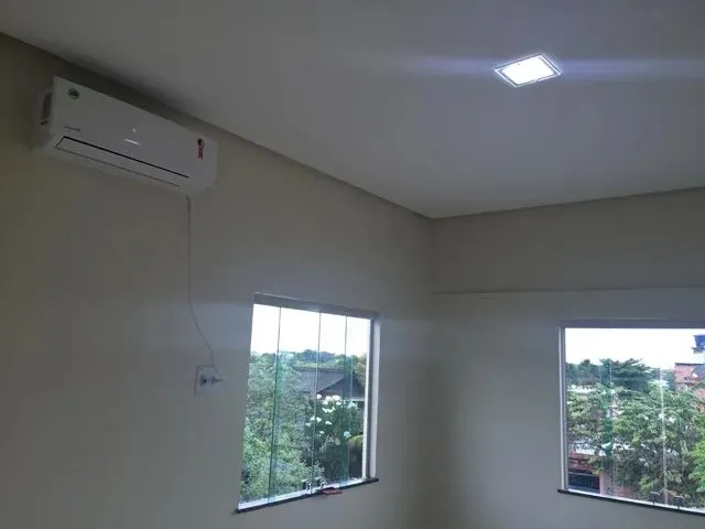 Imagem 2: Não Paga Luz,Água .Lindo Apartamento Condomínio de 1 Quarto. Já Vem com Split No