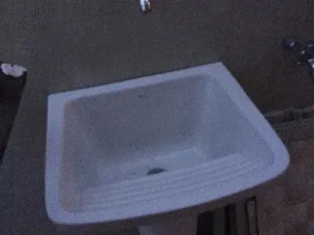 Imagem 3: Não Paga Luz,Água .Lindo Apartamento Condomínio de 1 Quarto. Já Vem com Split No