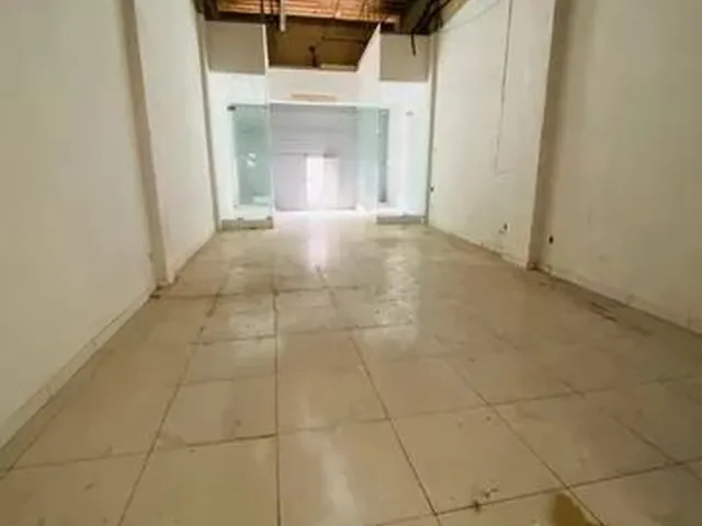 Imagem 6: Loja no Centro de Nilópolis com 122 Metros e Estruturada para Fazer Prédio