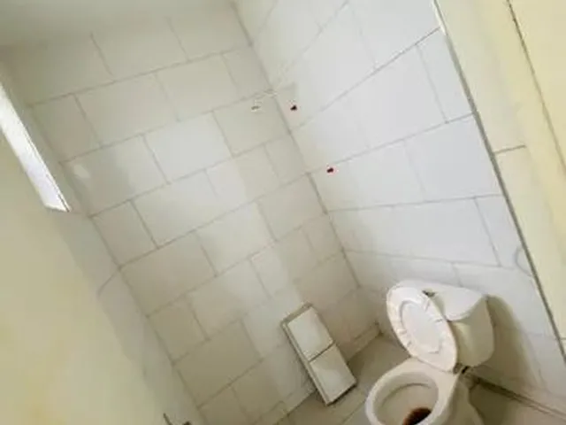 Imagem 2: Loja no Centro de Nilópolis com 122 Metros e Estruturada para Fazer Prédio