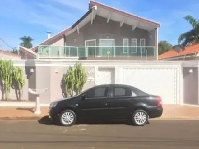 Imagem: Casa Residencial À Venda, 3 Quartos, 1