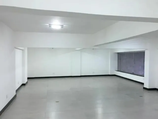 Imagem: Loja À Venda no Bairro de Lourdes