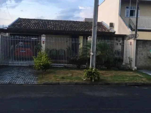 Imagem: Casa em Colombo, Bairro Parque dos Lagos