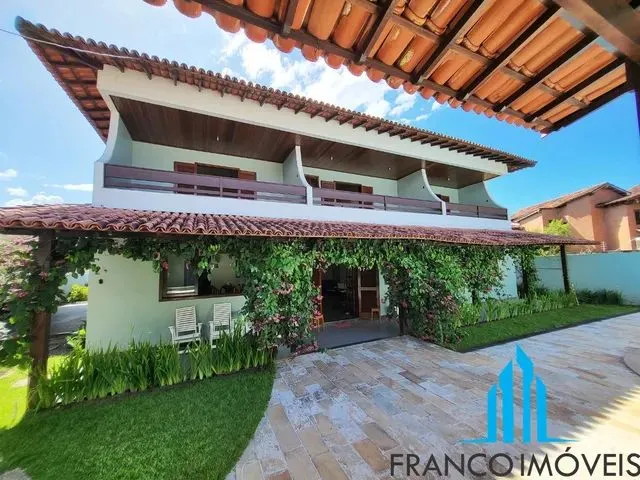 Imagem 1: Casa para Venda Possui 500 Metros Quadrados com 7 Quartos em Enseada Azul - Guarapari - Es