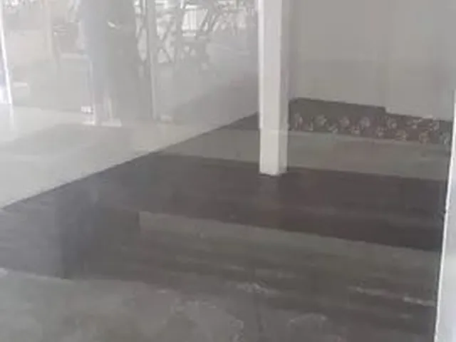 Imagem 5: Alugo Loja Comercial/Dentro de Uma Galeria no Nova Cidade/R$ 1.100 + Caução/Excelente