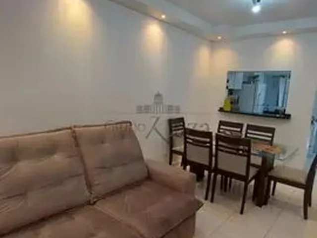 Imagem: Jacareí - Casa de Condomínio - Cidade